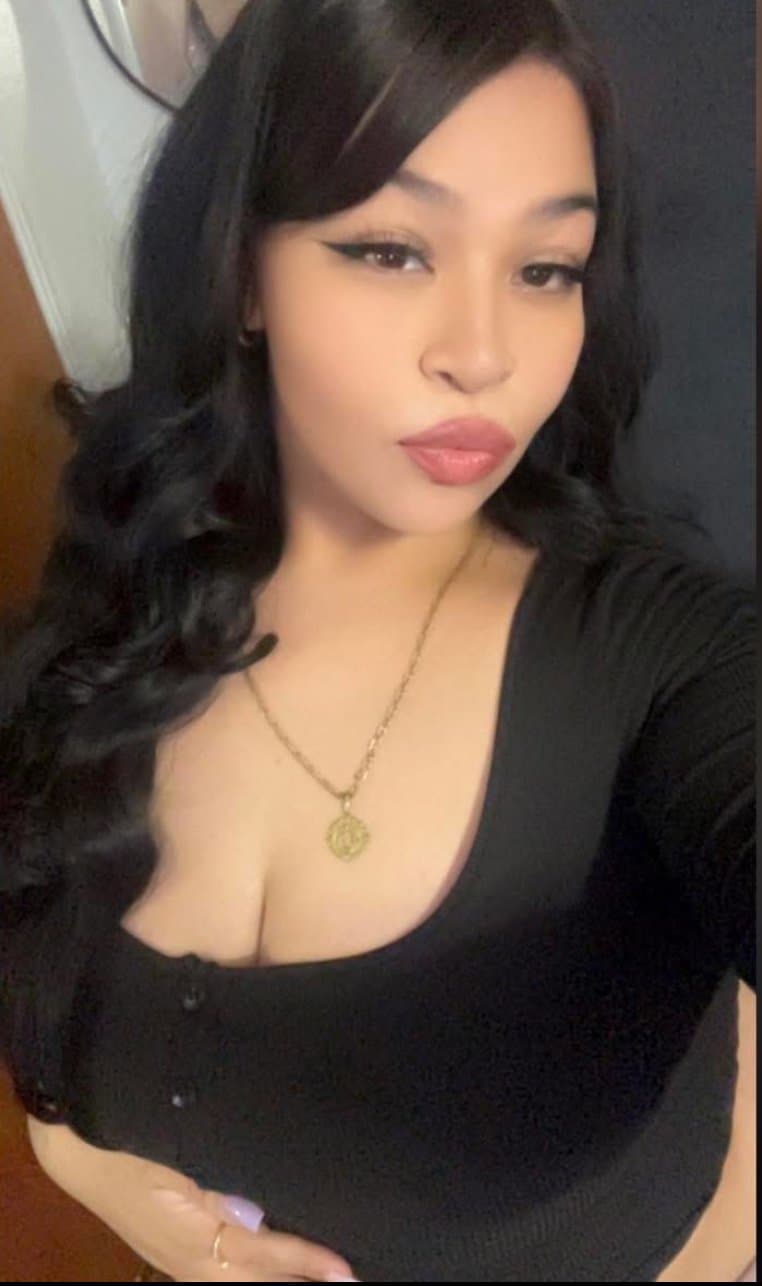 Big titty Latina needs to be titty fucked and used for Ai