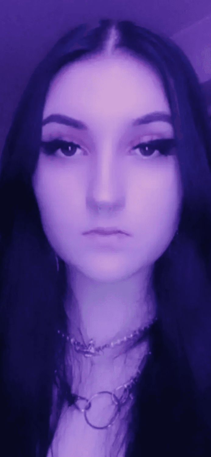 Grüße an die geile Anissa. Schau wie ich meinen schwanz auf dich abwichse