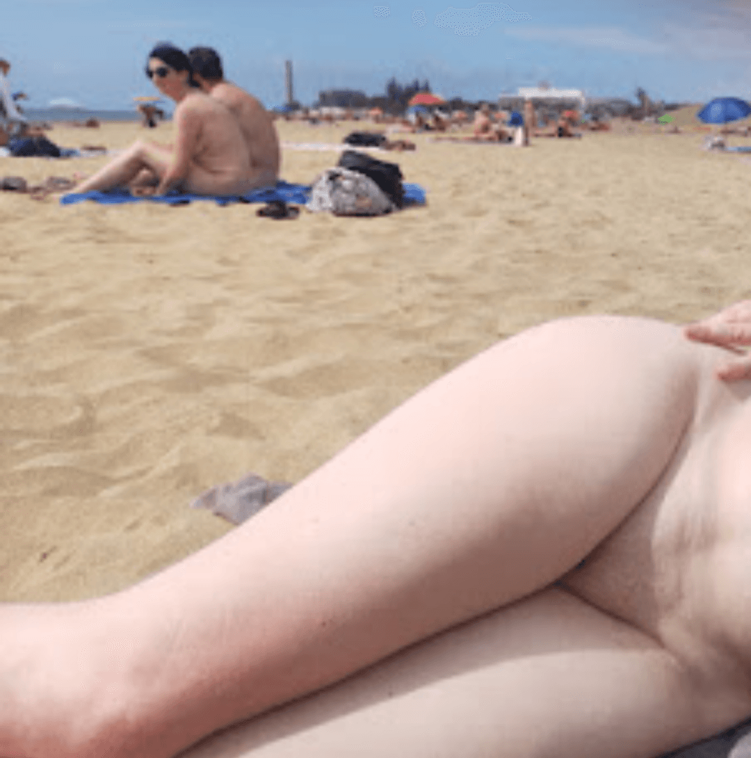 My shy wife got naked at the public beach in front of strangers. She loved it
