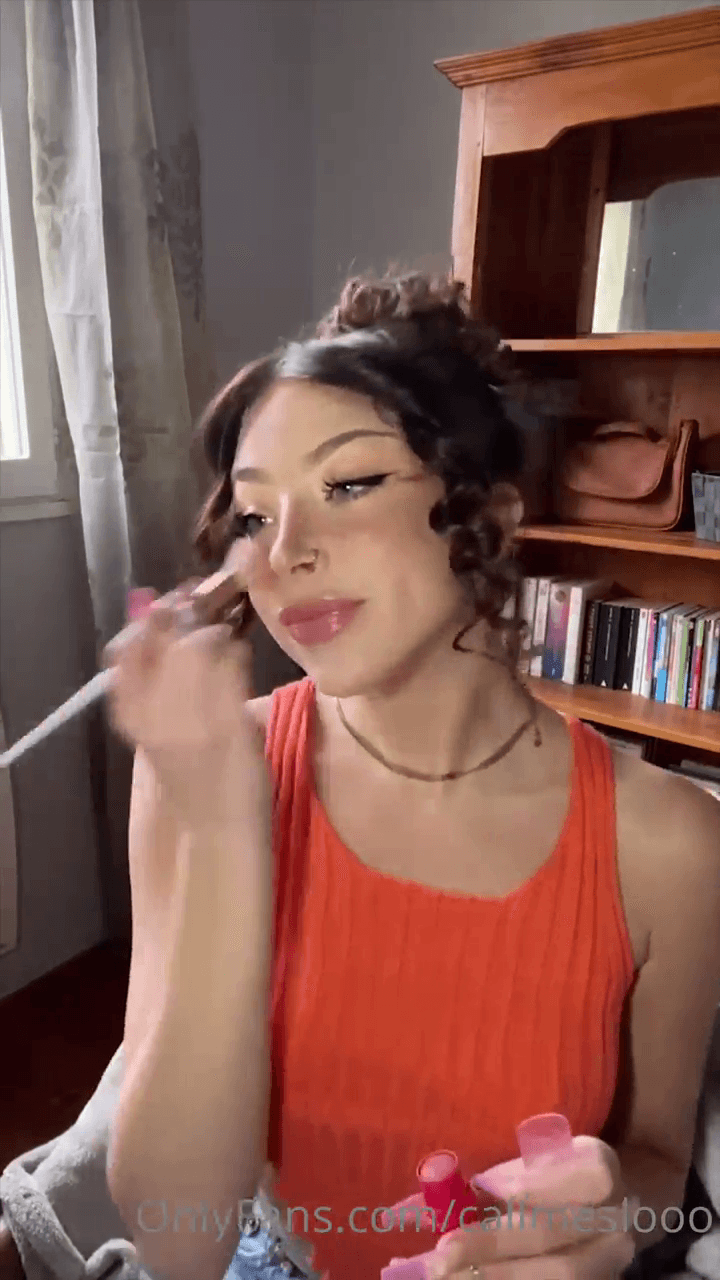 MI COLO APARECIO DANDO ALTA CULIADA Q BELLEZA DE PERRITA