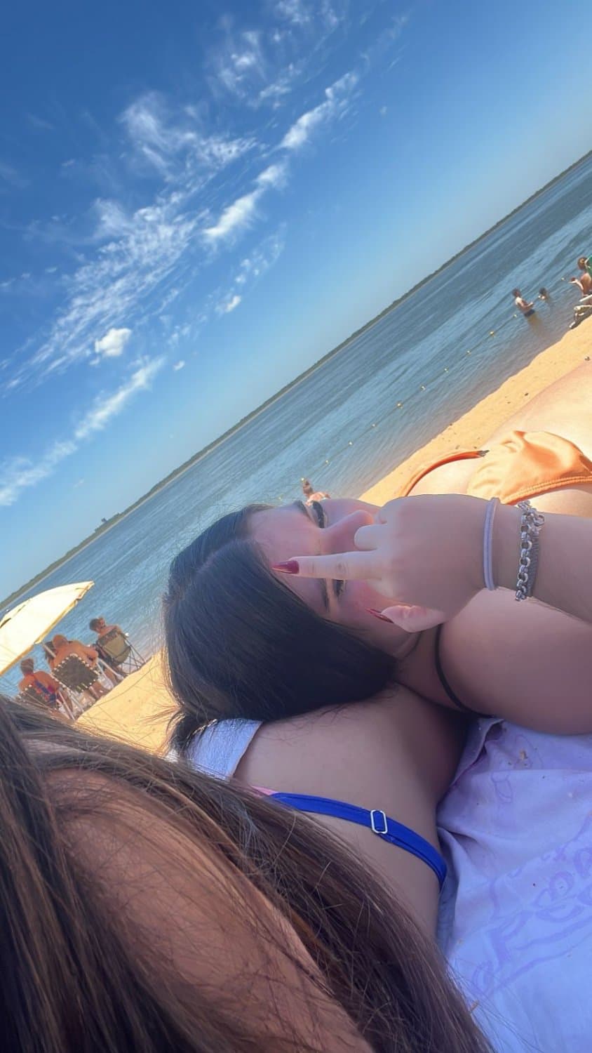 Nenas jovencitas colegialas