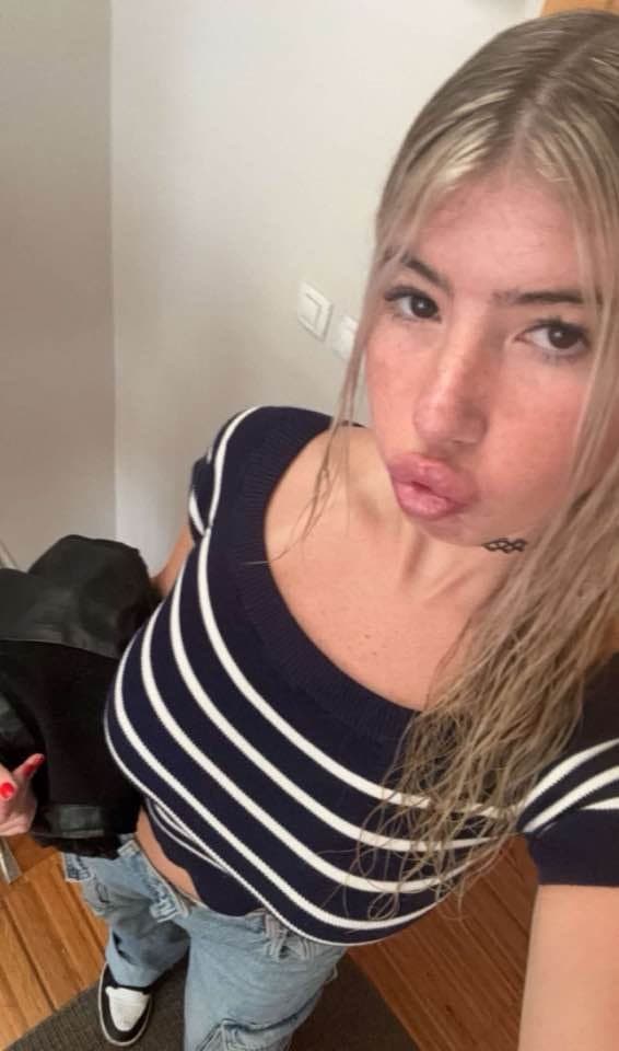 College bro lost a bet and now doesn’t wanna pay up ??‍♂️ I warned him Kik him to see more ?