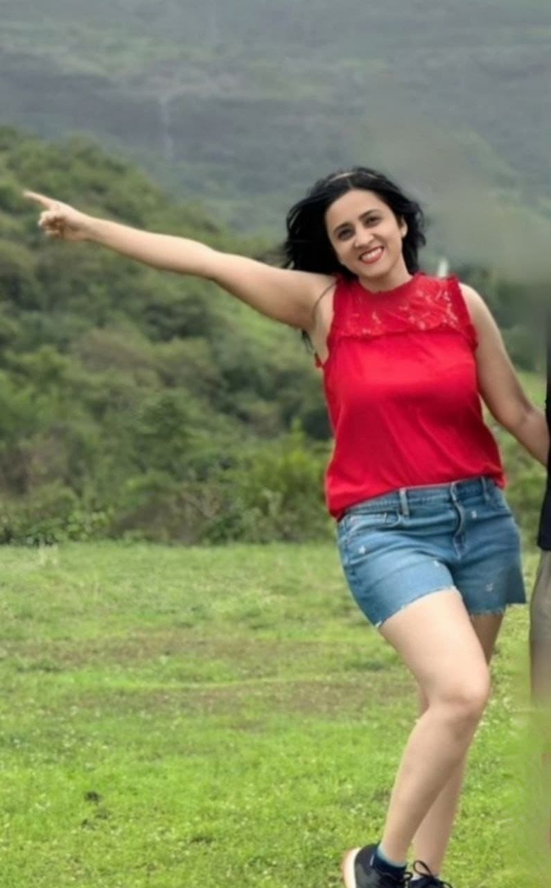 Hot Desi Indian Doctor Acting Like a Whore