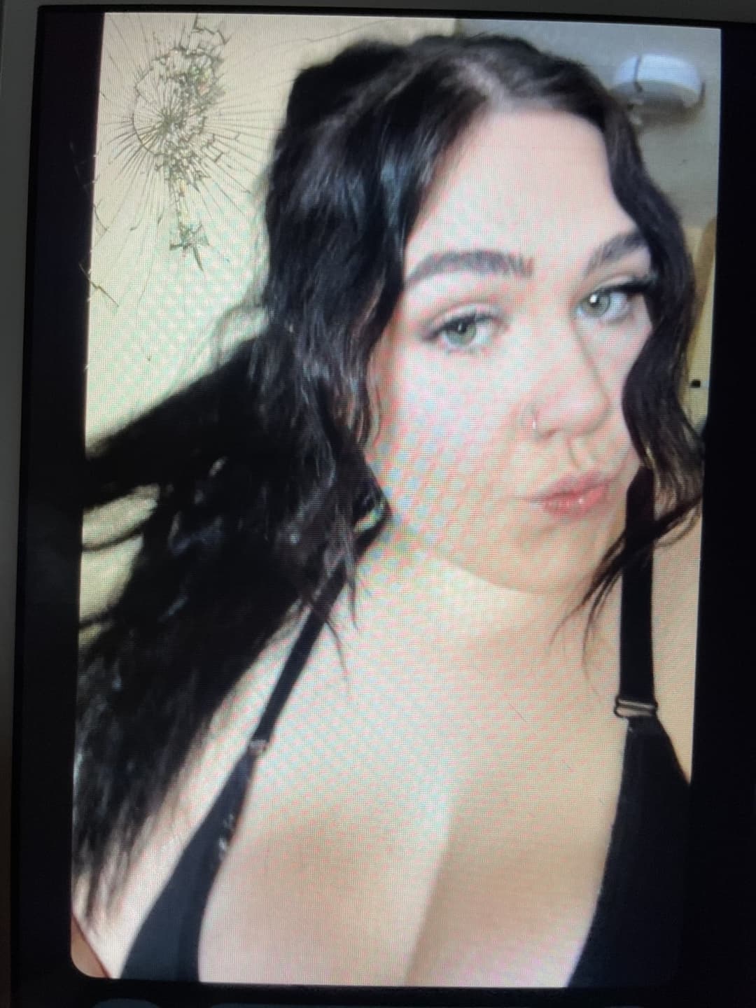 Kik meadll00, thoughts on Kaylin the homewrecker..?