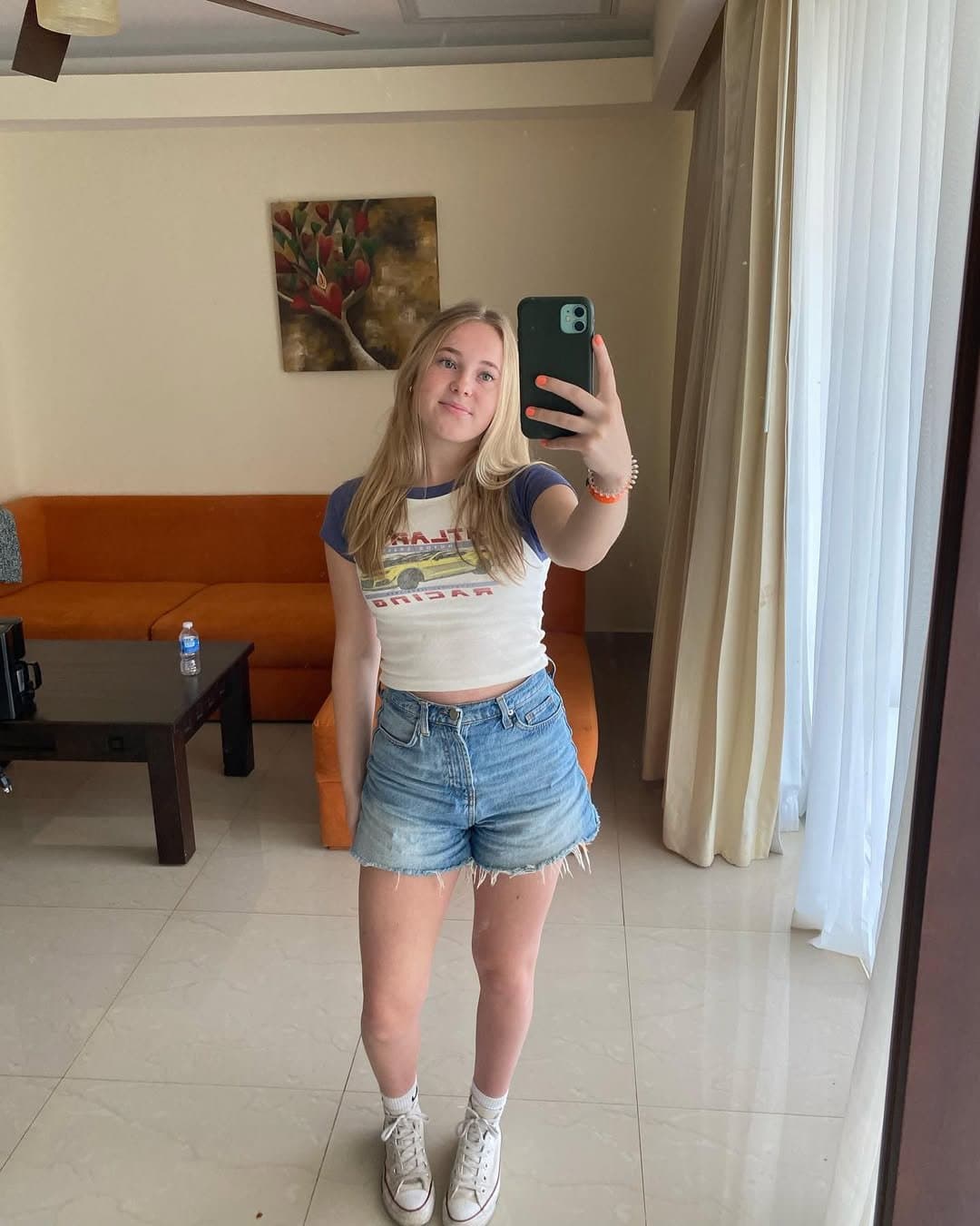 College athlete Regan needs your cum ?