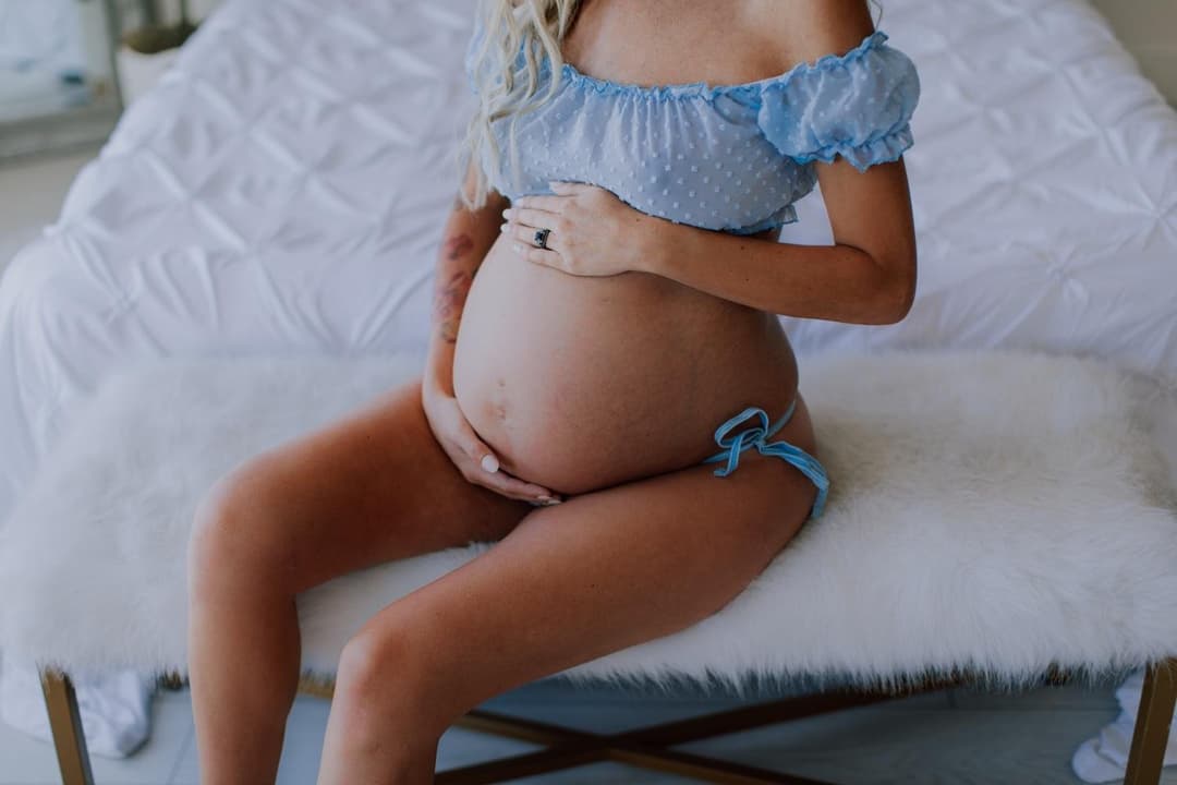 Click to view full size Intensely gorgeous blonde tatted milf to be boudoir