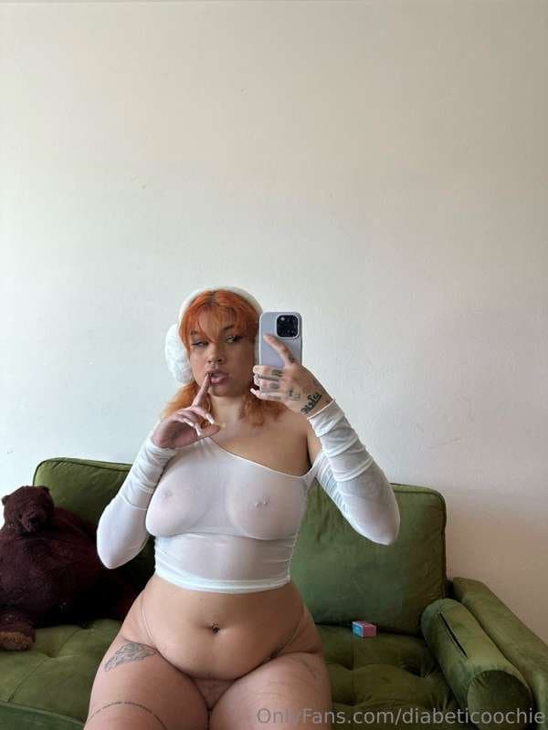 Click to view full size DB cooch 2