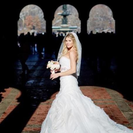 Curly haired cutie flashes her fakies at spring break a couple times for a G G W t-shirt