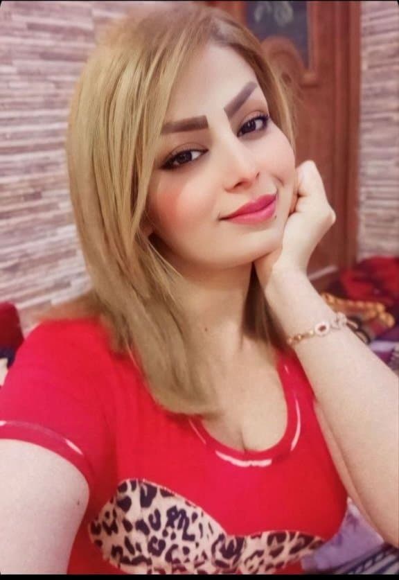 A beautiful Syrian Arab wife???