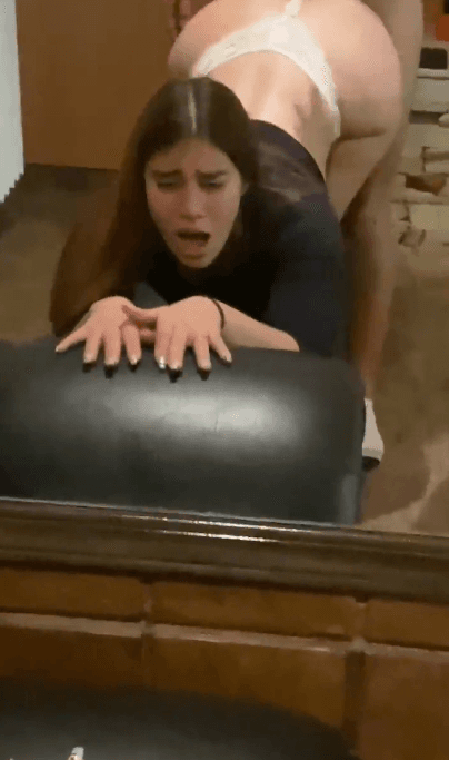 profesora de historia casada puta tetona culona petera traga leche semen mama verga alumno profesor