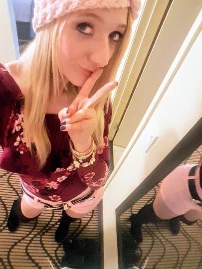 27 year old escort Snow Bellz in Las Vegas, North Las Vegas, summerlin area , downtown , Fremont ,