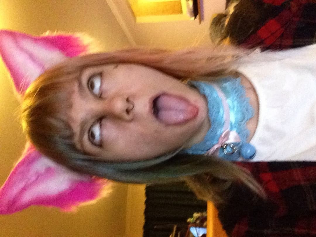 Emily scuderi aka twixie scuderi aka twixiepuppy old nude pics part 2