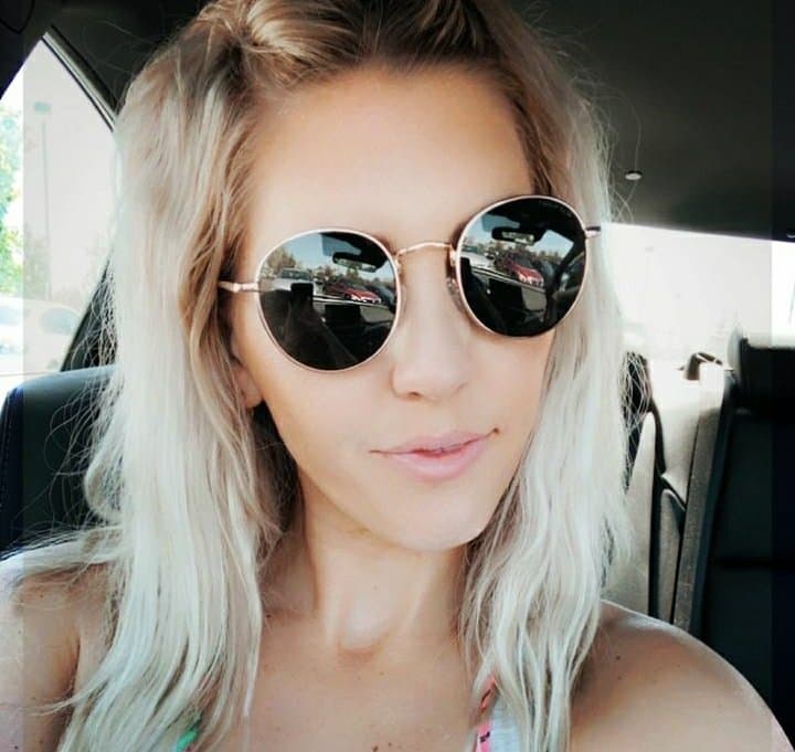 Best friend leave nasty comments she likes the attention kik bitchxxx123x