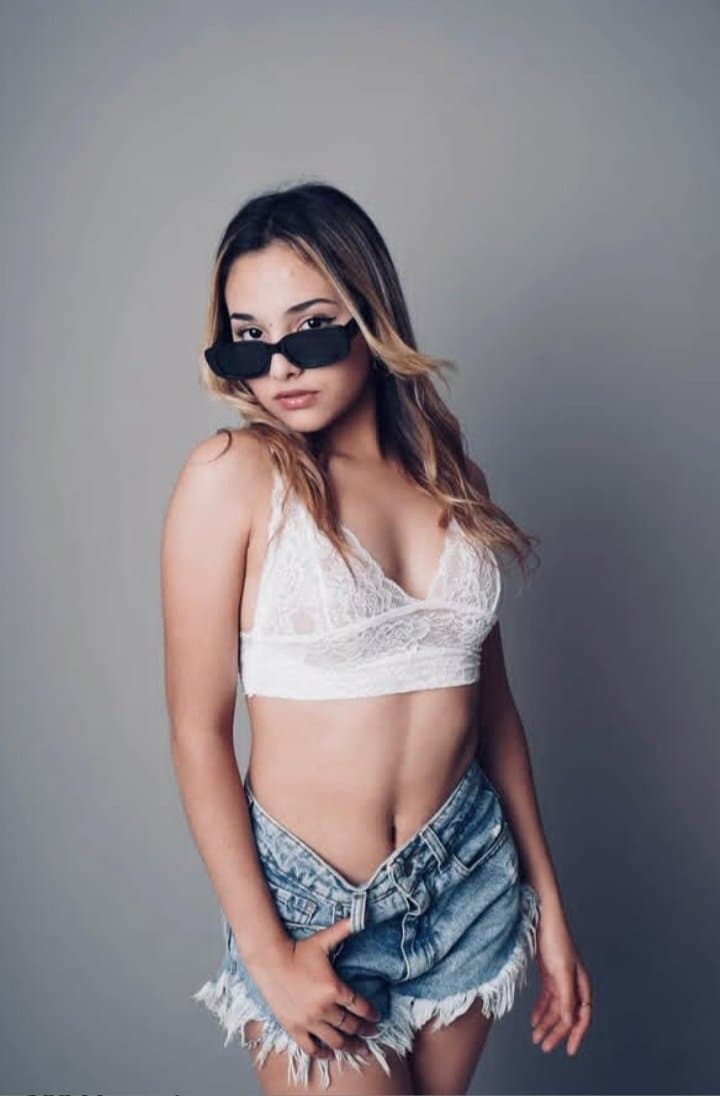 Click to view full size Sashu Busto