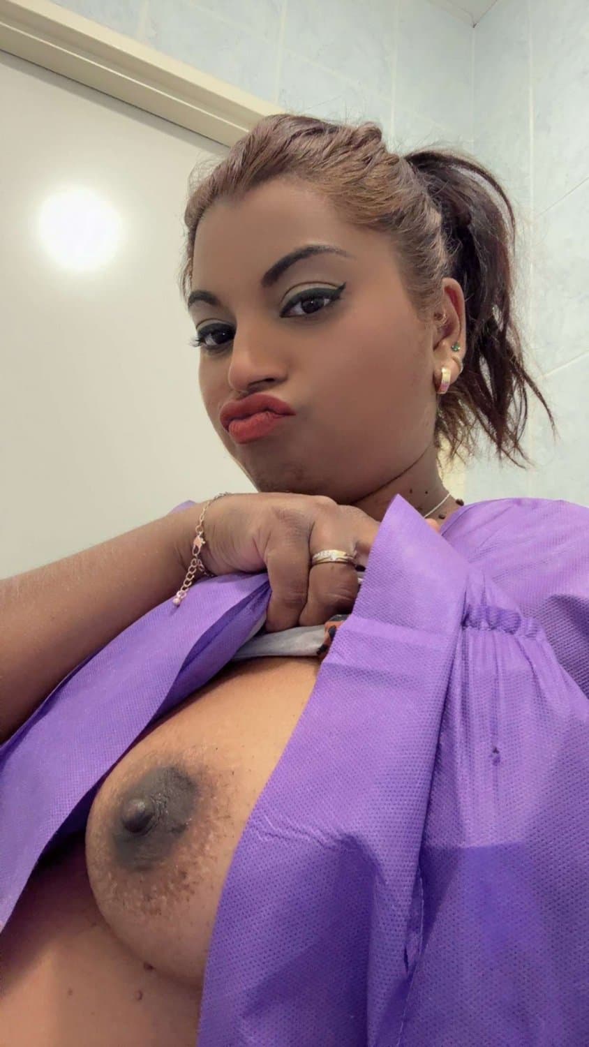 My hot wife : A nurse 4 u