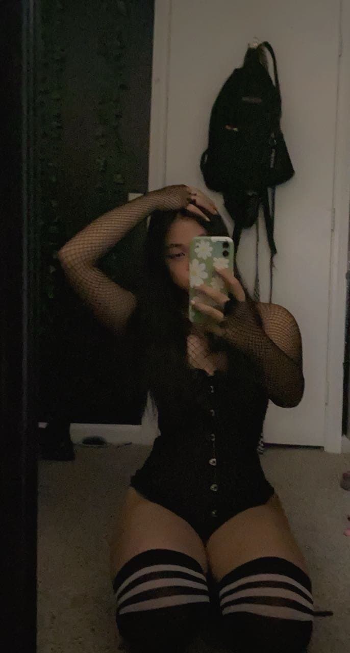 Click to view full size this filipinas smile will make you nut