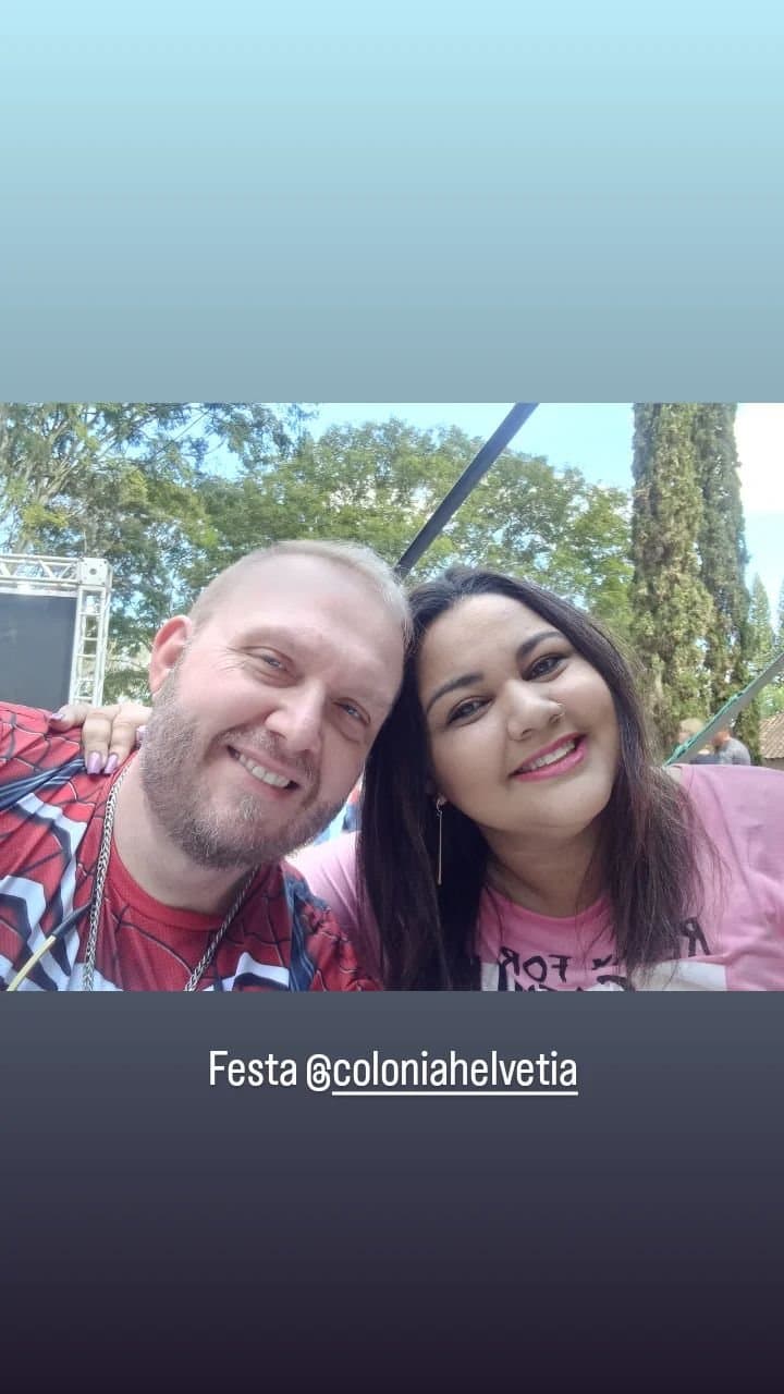 Mary Drazdauskas public exhibitionism at daylight | Mary Cadelona | Mary Butterfly