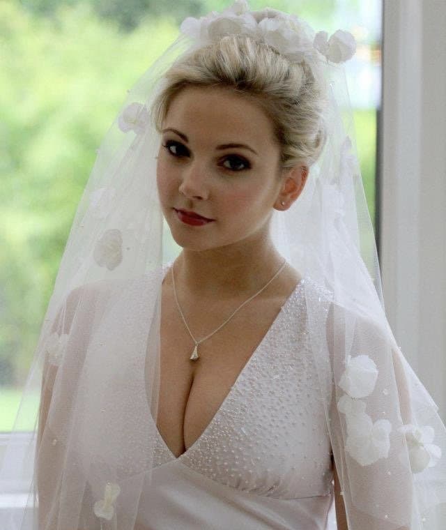 Three big breasted UK baddies happily stripped down on the beach for the internet’s enjoyment