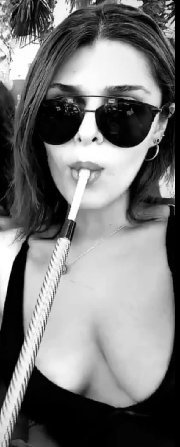 Tell her brother how you would use her his kik _Go__To_Sleep_