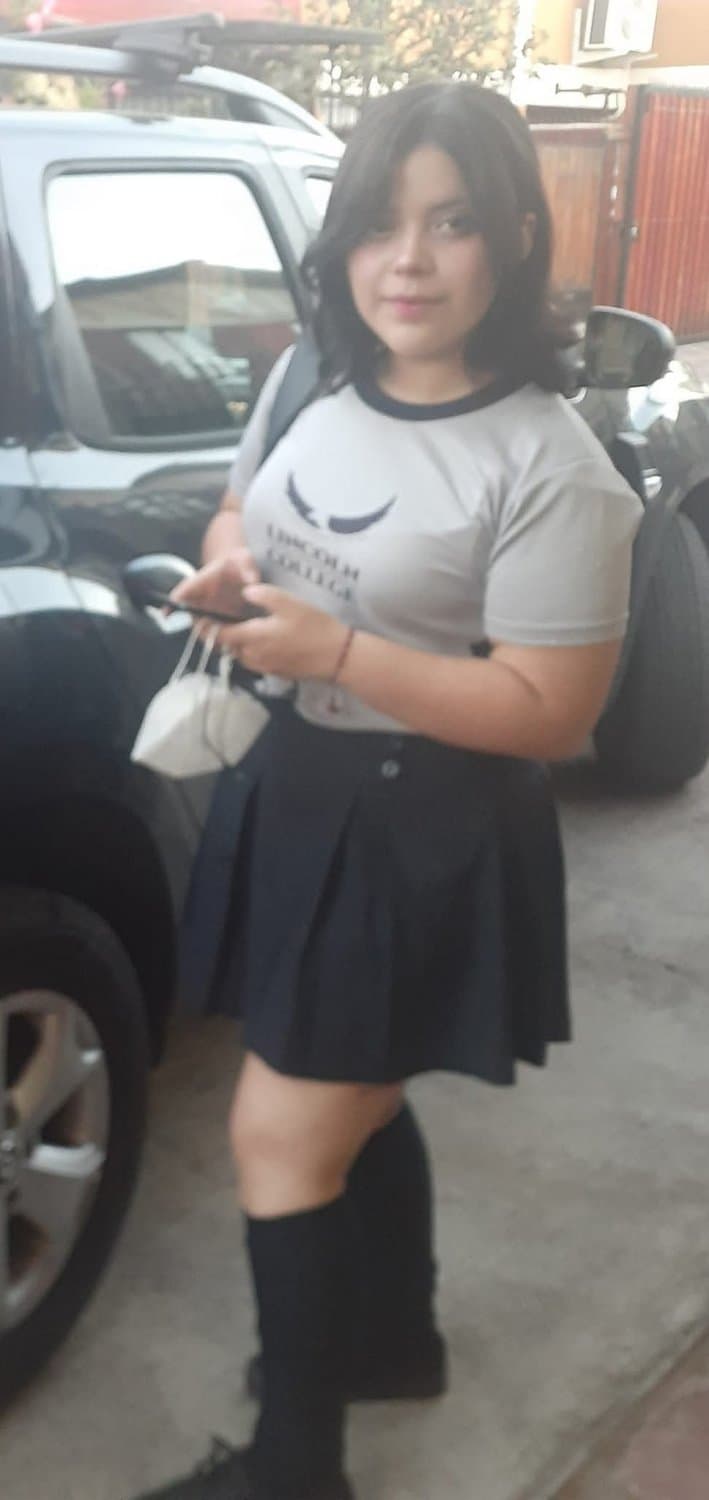 Esta putigorda con poca autoestima lo chupa con unas ganas que sientes te va a sacar la verga???