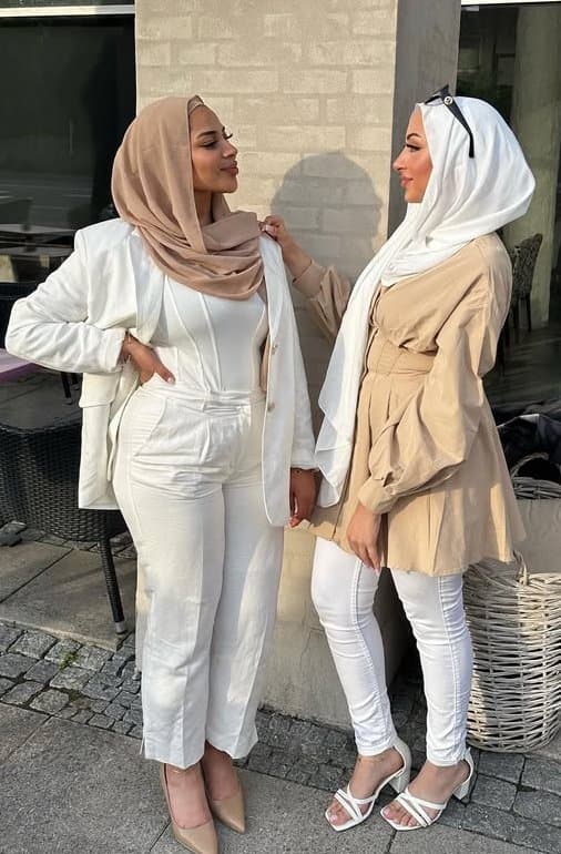 Hijabi Arab feet and spit compilation