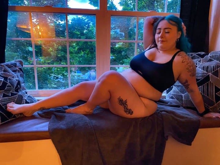 Click to view full size Tattoo bi bbw wants to be a pornstar