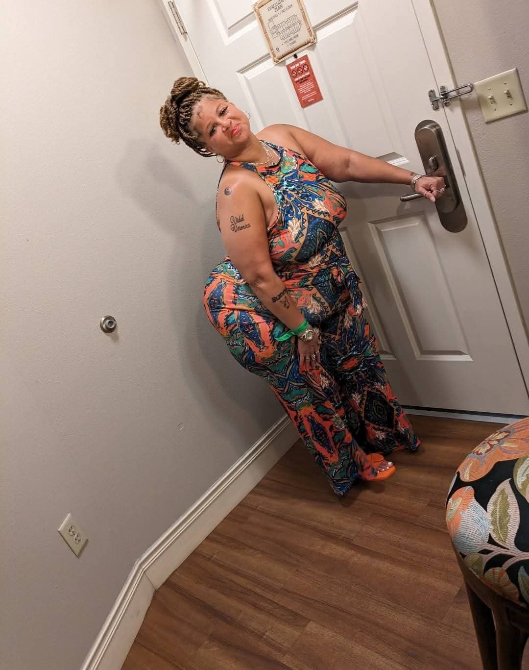BEAUTIFUL SEXY HUGE THICK REDBONE GRANNY MATURE BIG HUGE THICK SSBBW BBW ASS GOONER MATERIAL