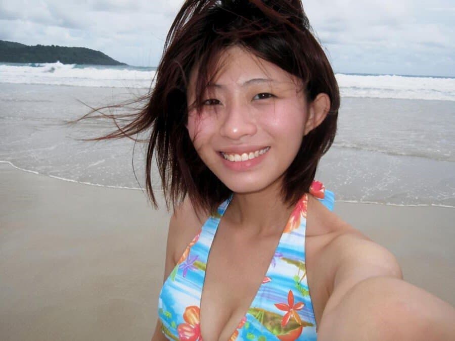 Asian girl giving amazing blowjob and revealing her big boobs