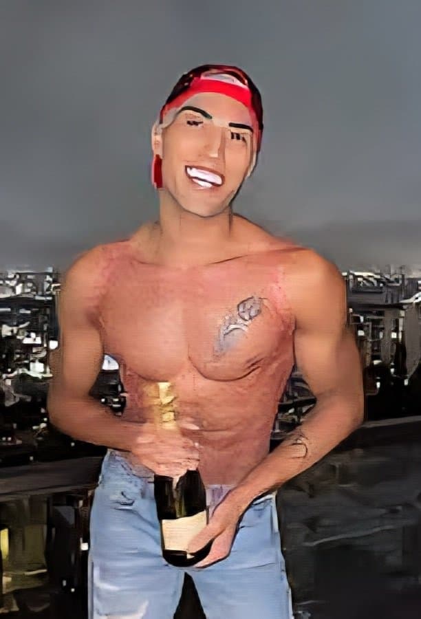 ALEXANDER JACKSON ?? TURNS ME THE FUCK ON ?????