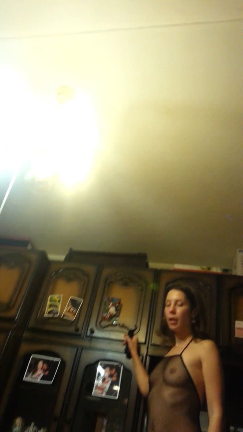 Amateur teen wife get horny amateur