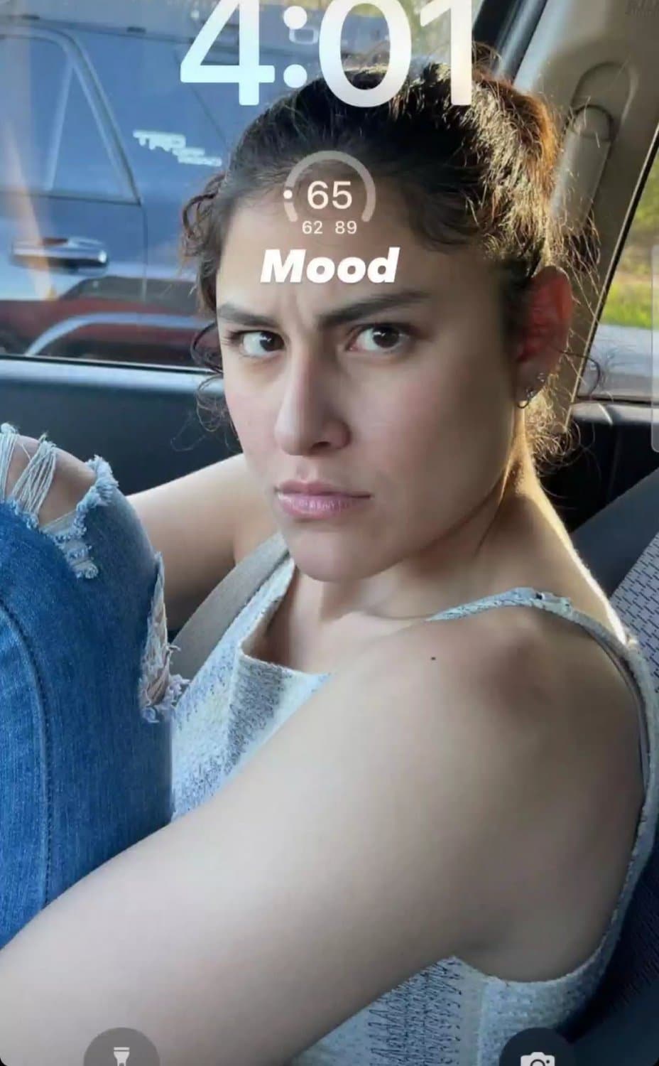 Beautiful babe loves sucking cock she can’t go a day without it