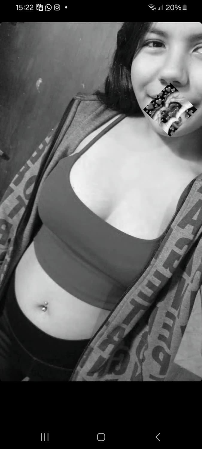 Gordita tetona hermosa pendejita tetona turra