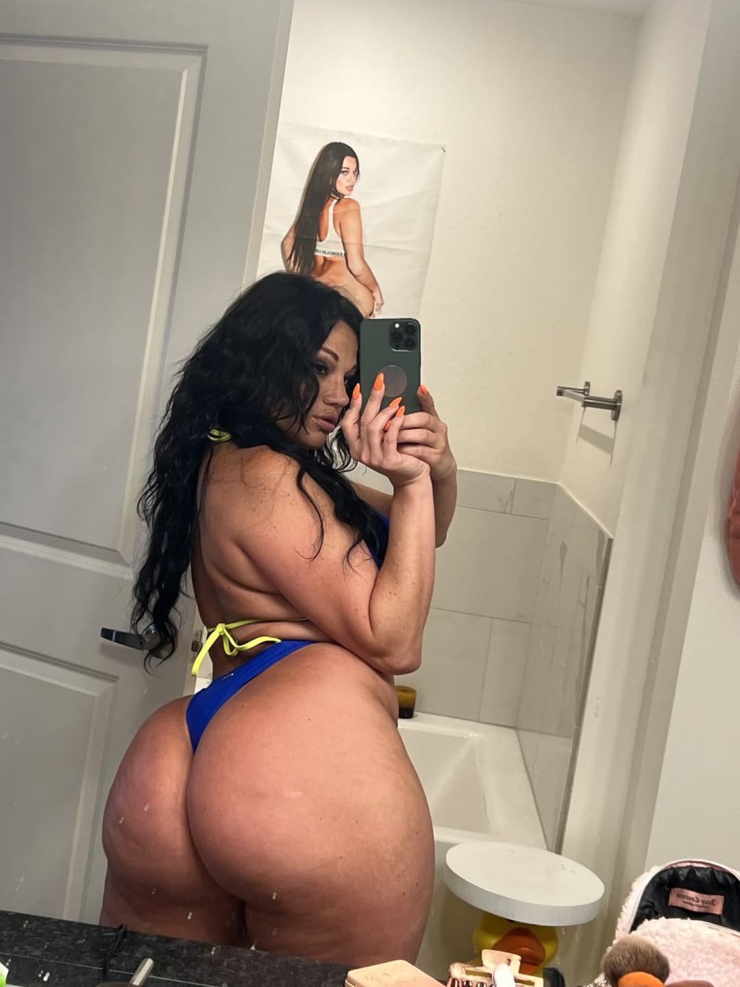 Click to view full size Mona Azar BBC anal