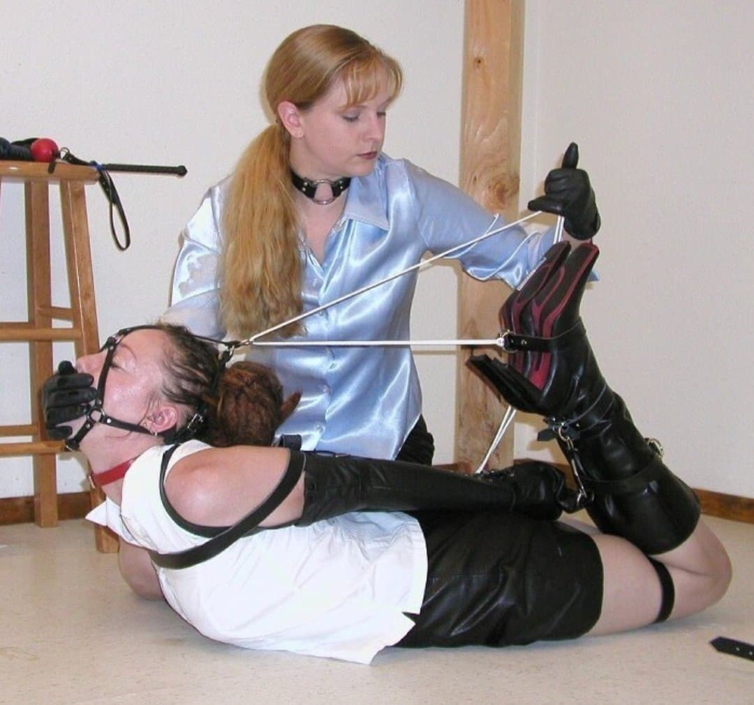 cara/CARA/CARA THE CUNT!