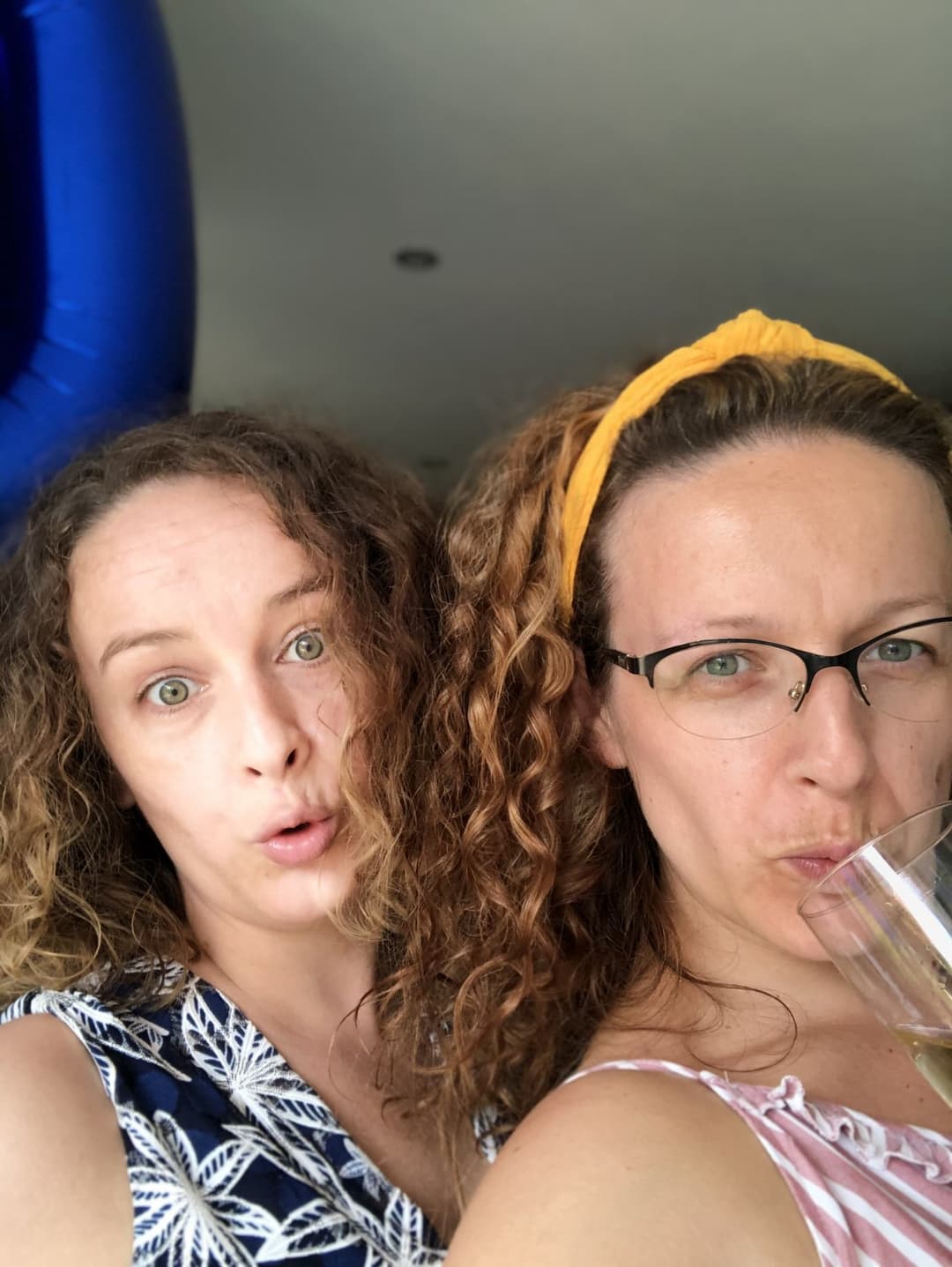 Sisters Ava & Tina Davies