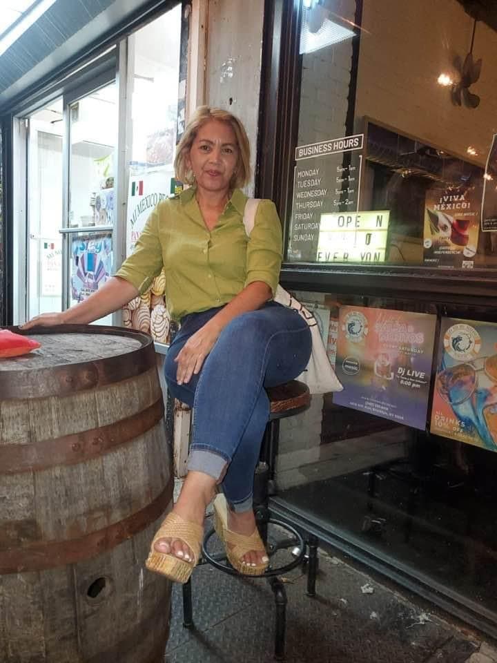 Amazing Latina milf with best hips and curves all natural