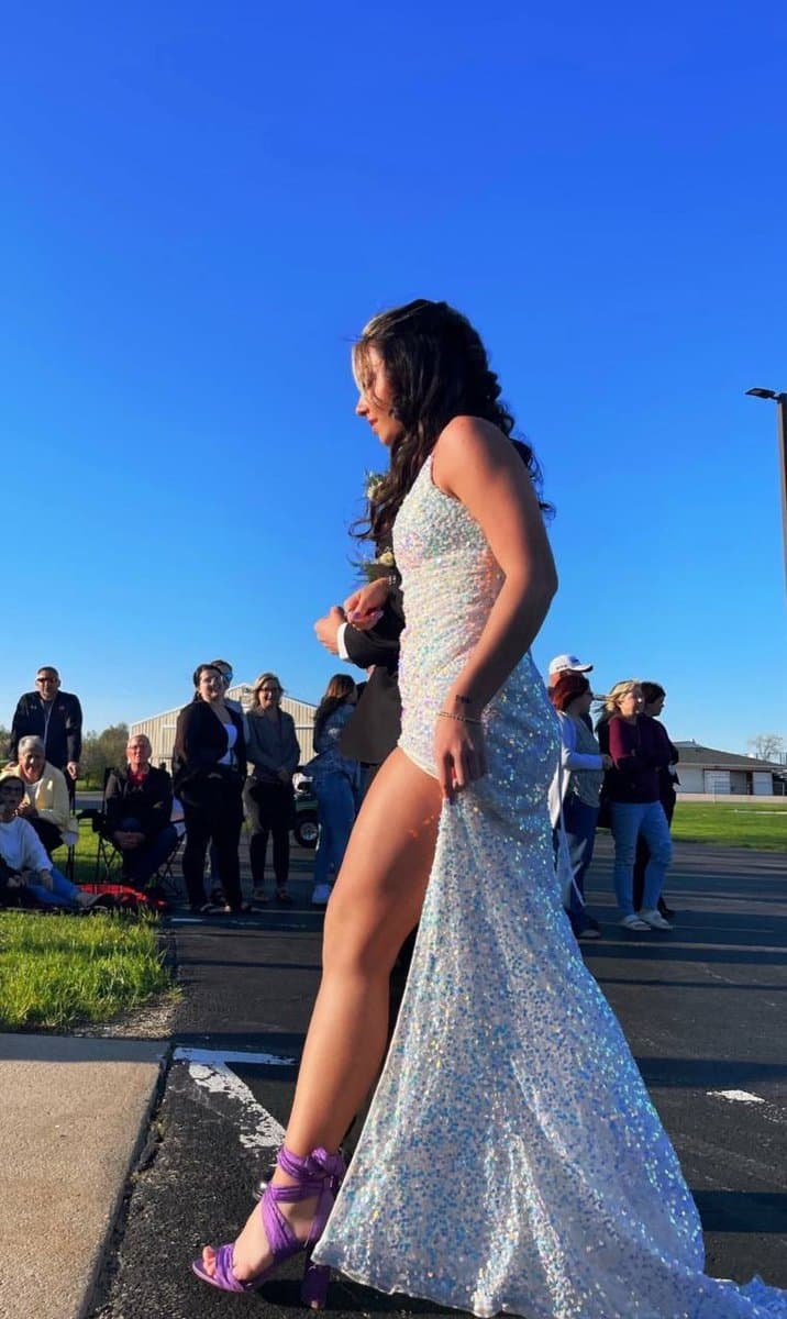 Make me dumb depraved drooling mess for your irl nn feet bikini heels sis gf kik goonergone2