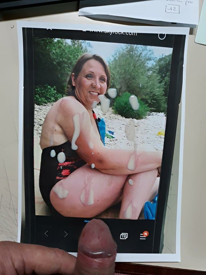 Ma belle sœur soeur avec du sperme