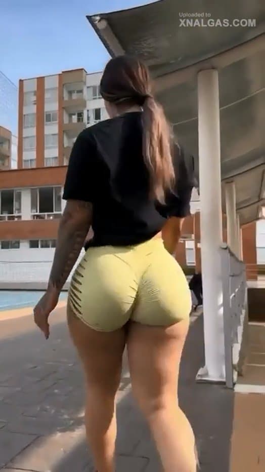 Valeria Castañeda Con 4 Lesbianas Muy Calientes Y Picantes