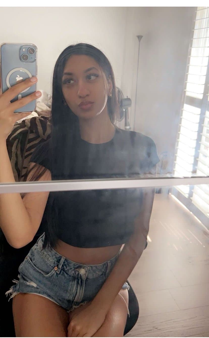 Click to view full size Indian BBC Slut