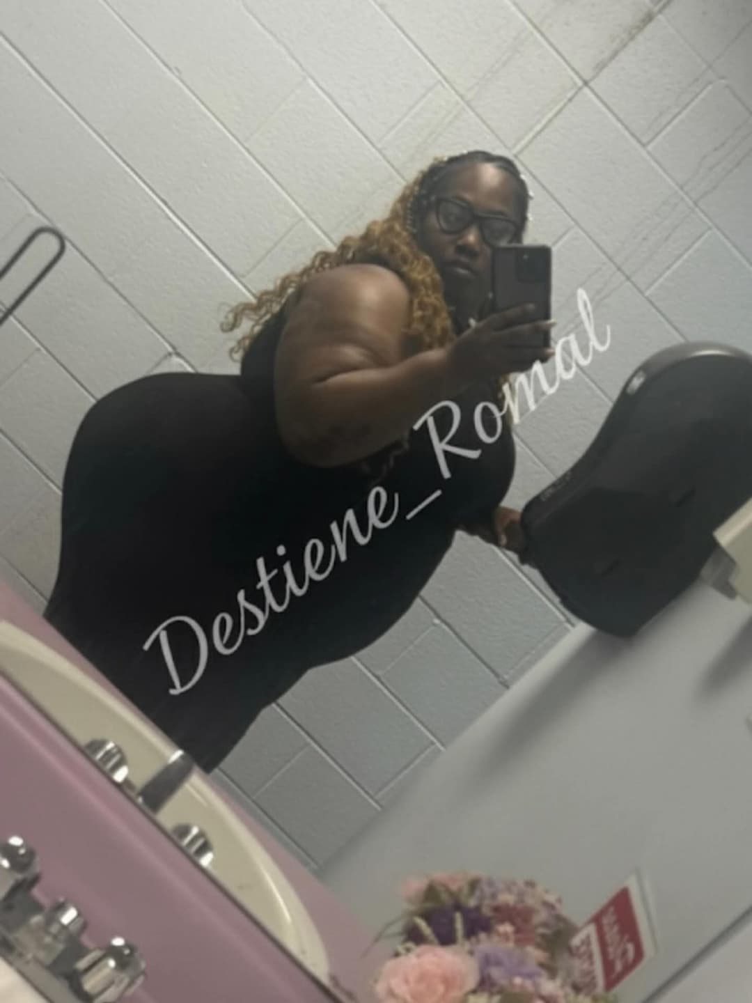 SSBBW EBONY HUGE OLE BIG ASS BOOTY