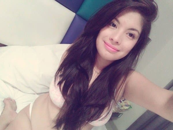 Beautiful Pakistani wife 9403