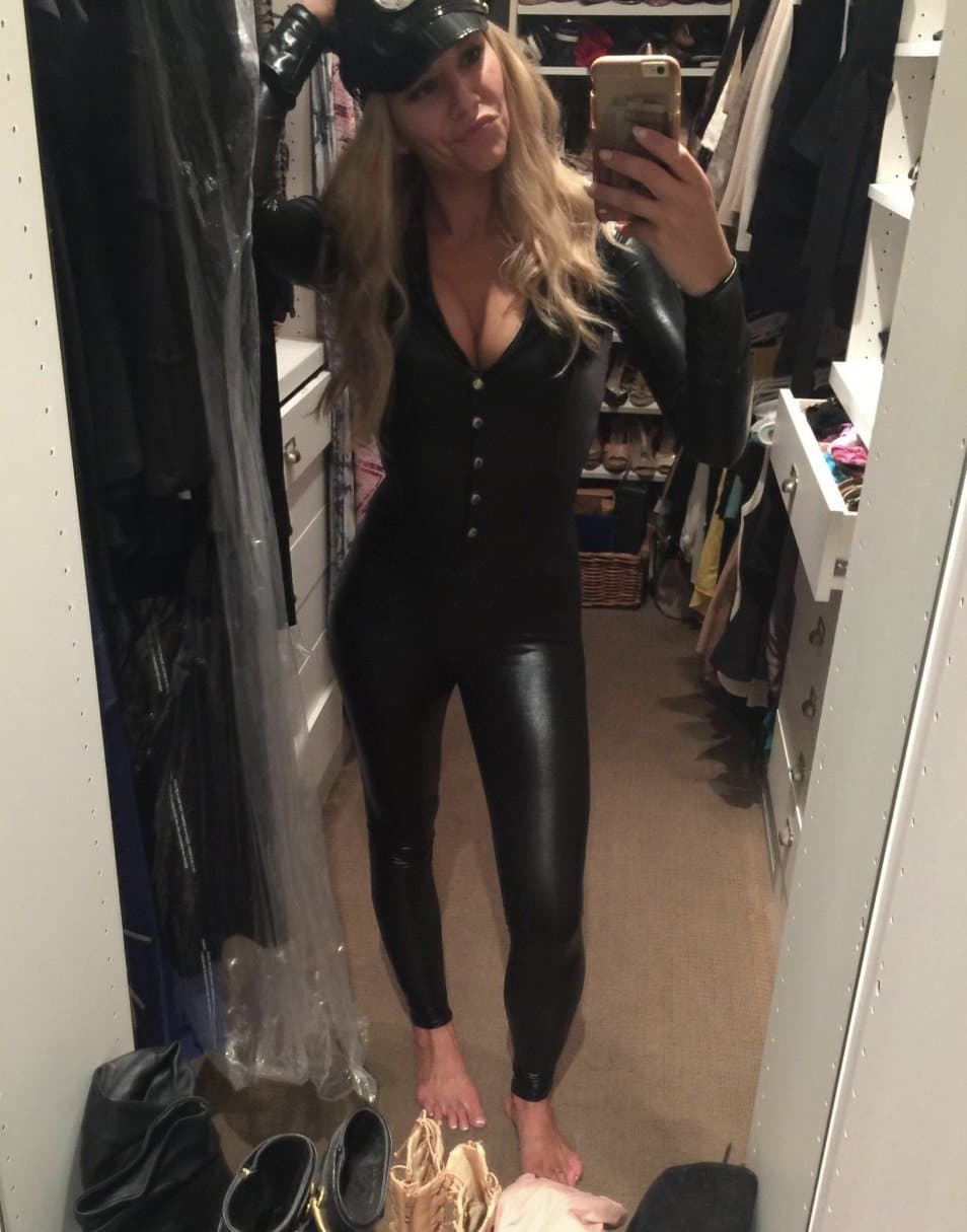 Fox Sports’ Charissa Thompson is todays milf Monday representative. Dumb bitch leaked nudes