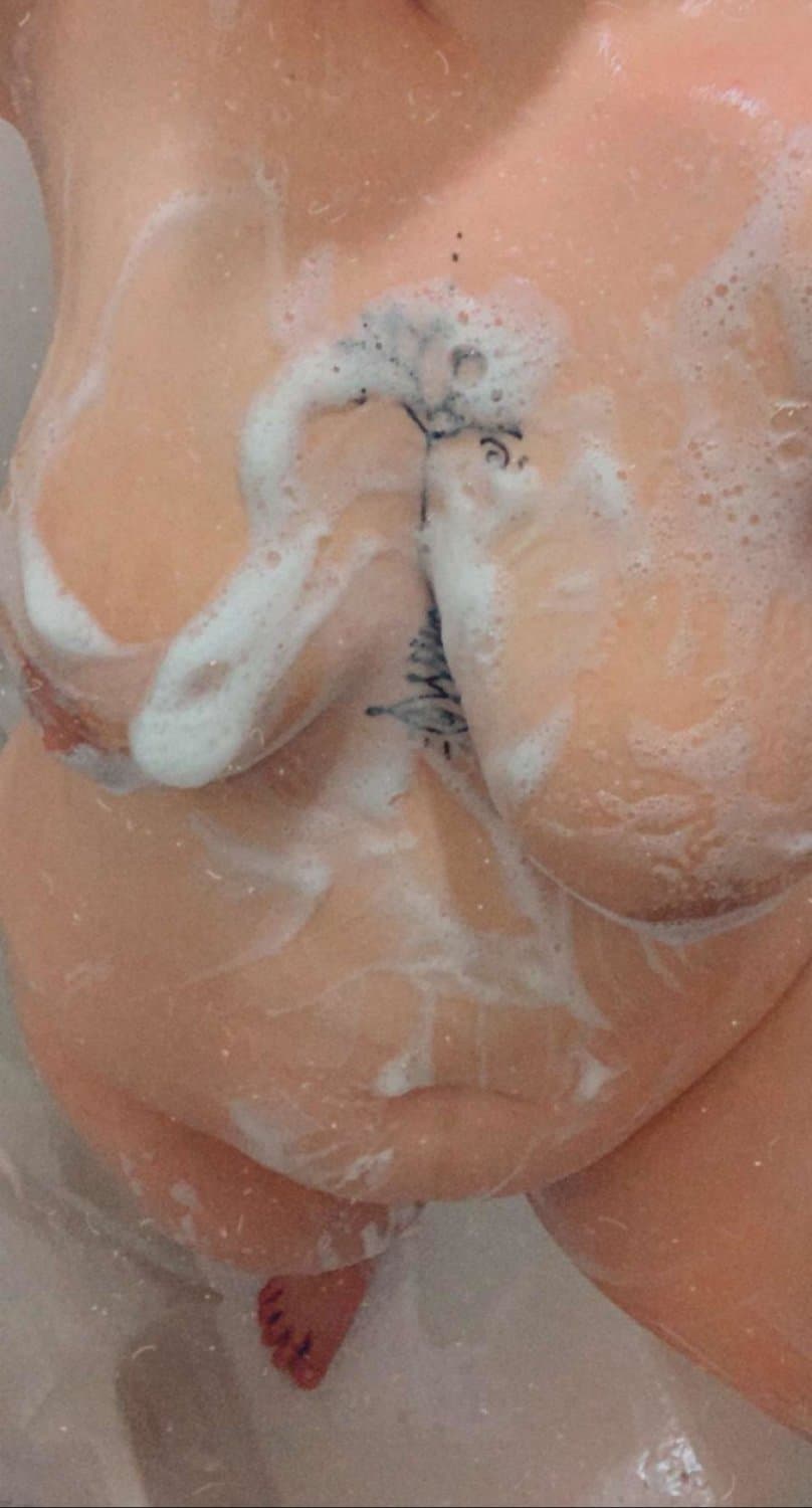 Brianna fairborn wants you to know she wants to get fucked by anyone