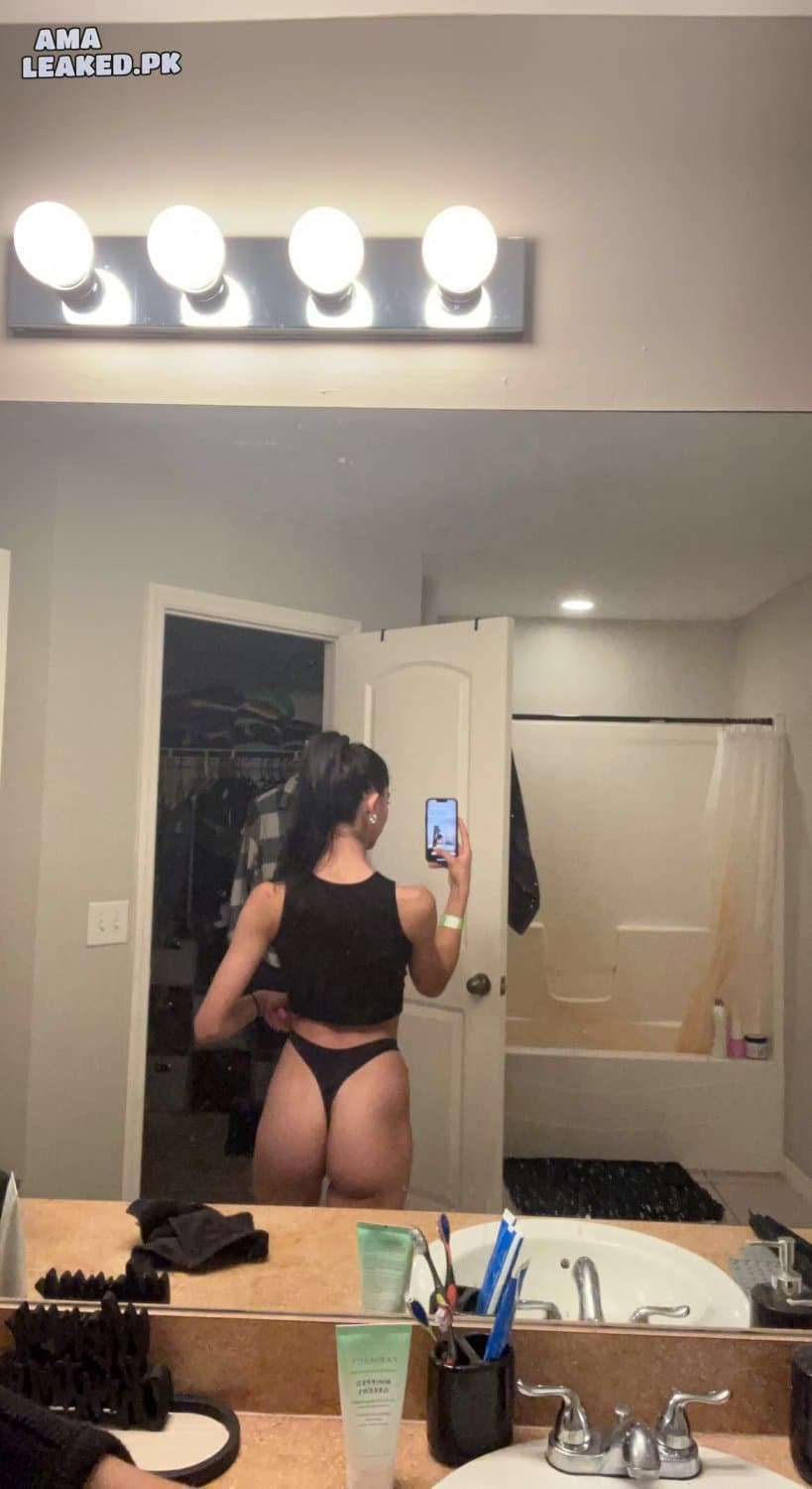 Kenzie Hayes Leaks Part 1