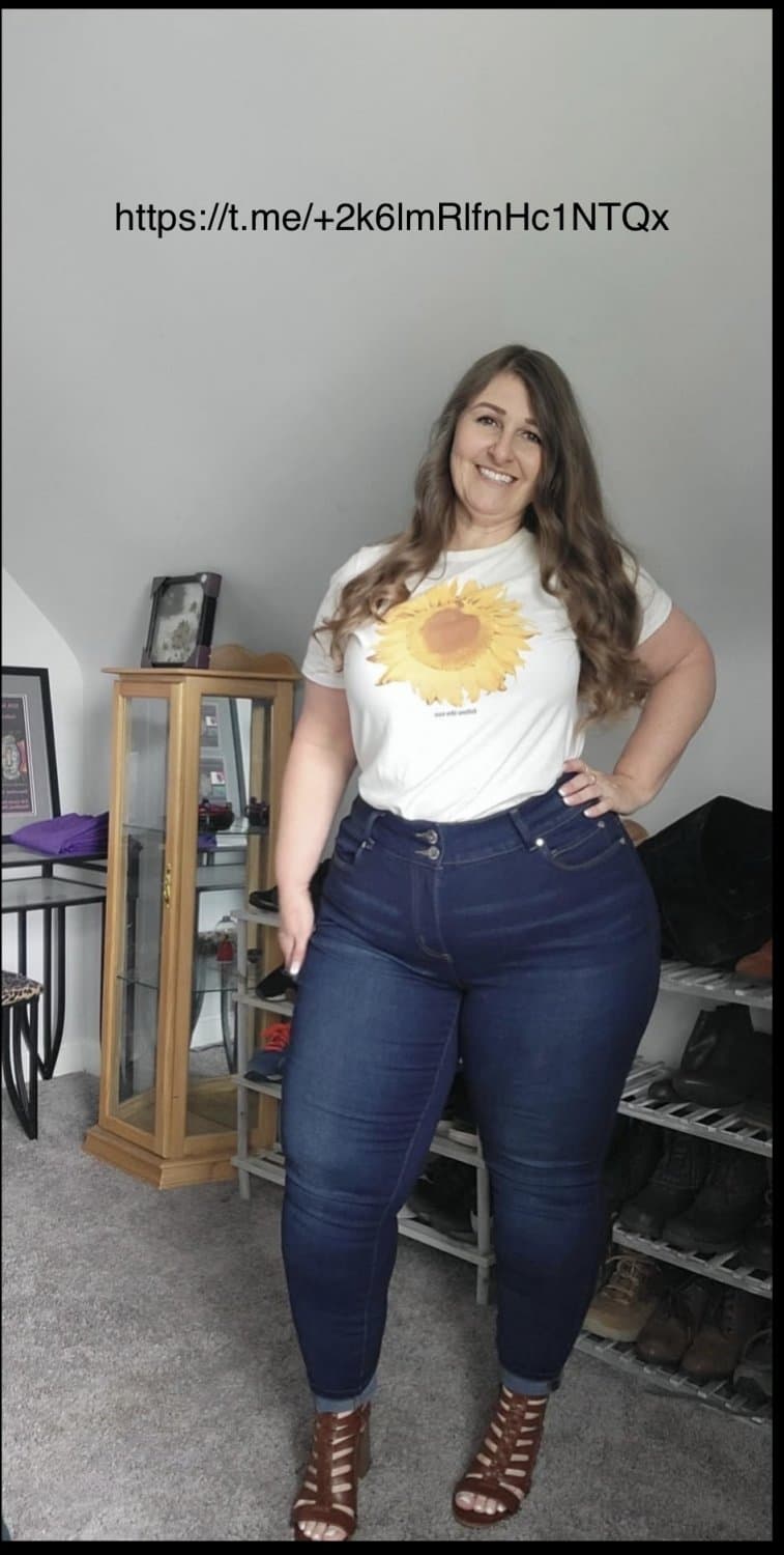 Big booty pawg t3l34ram