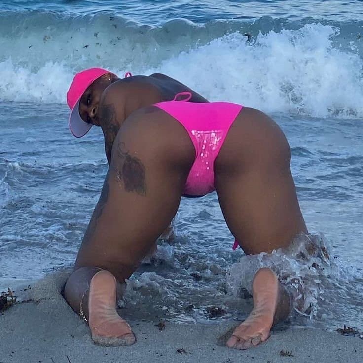 Jamaican 146 - bald head bitch