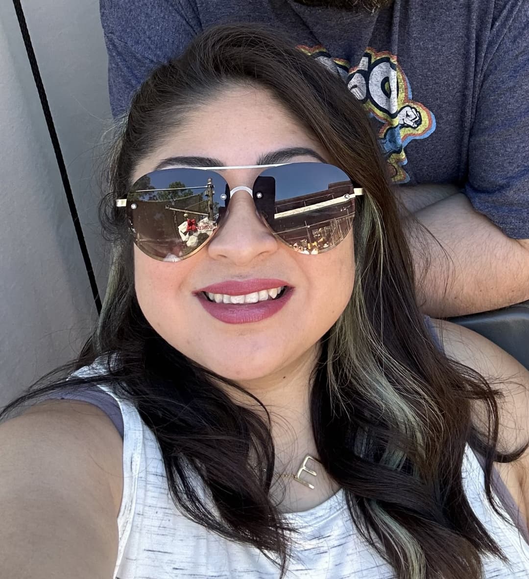 Amateur Latina wife gives random guys head. Blowjob