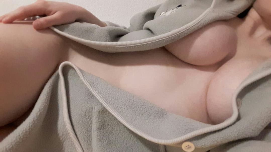 Hot big tits teenslut Gf Lotti 3xp0sed 2