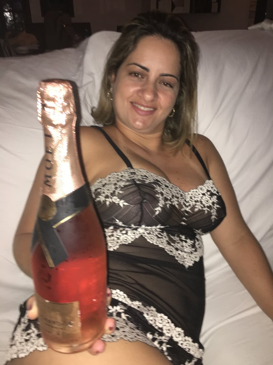 Click to view full size Michele safada, que saúde heim !!!!